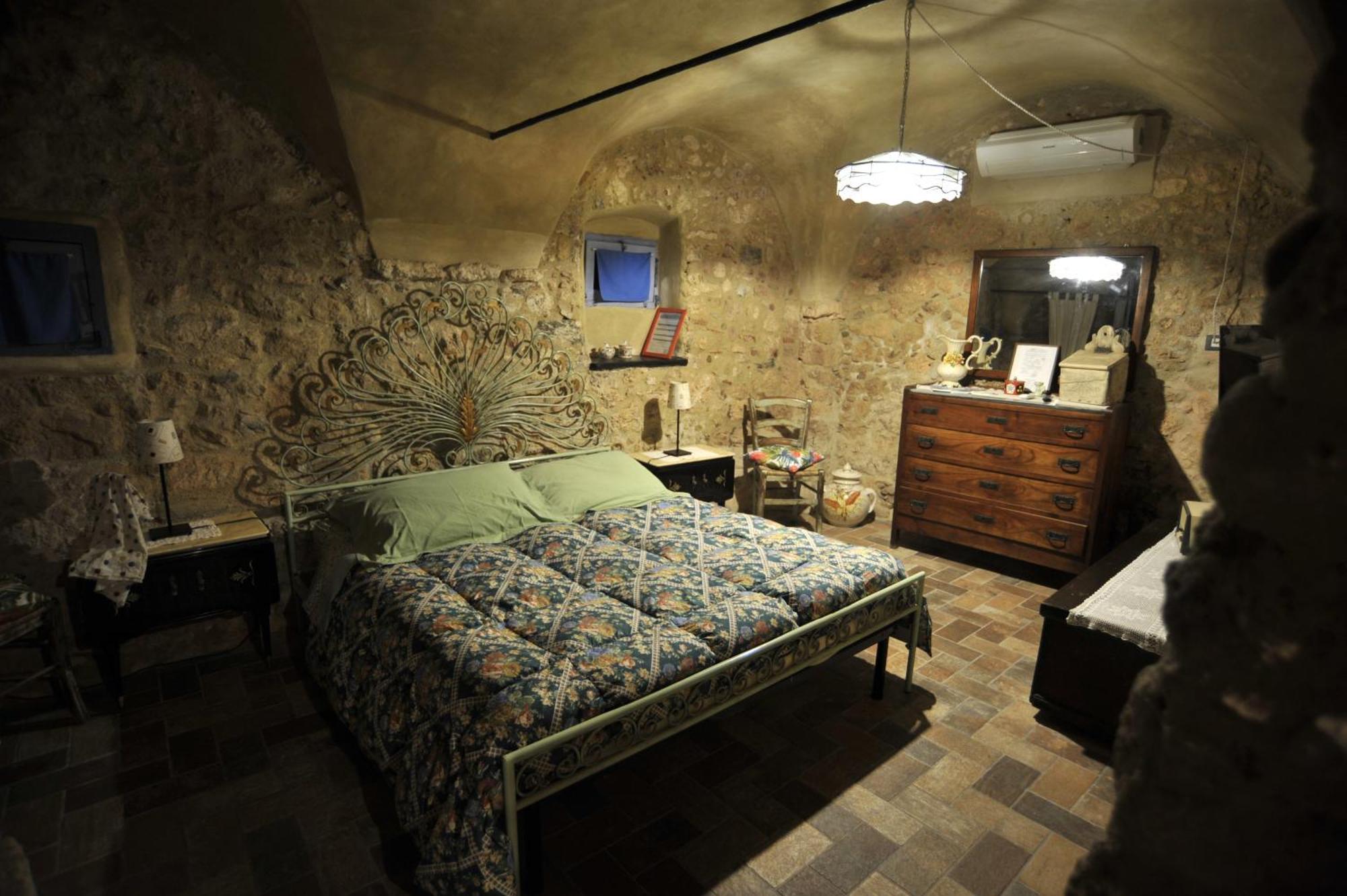 Agriturismo La Contessa (Adults Only) ฟีนาเลลีกูเร ภายนอก รูปภาพ