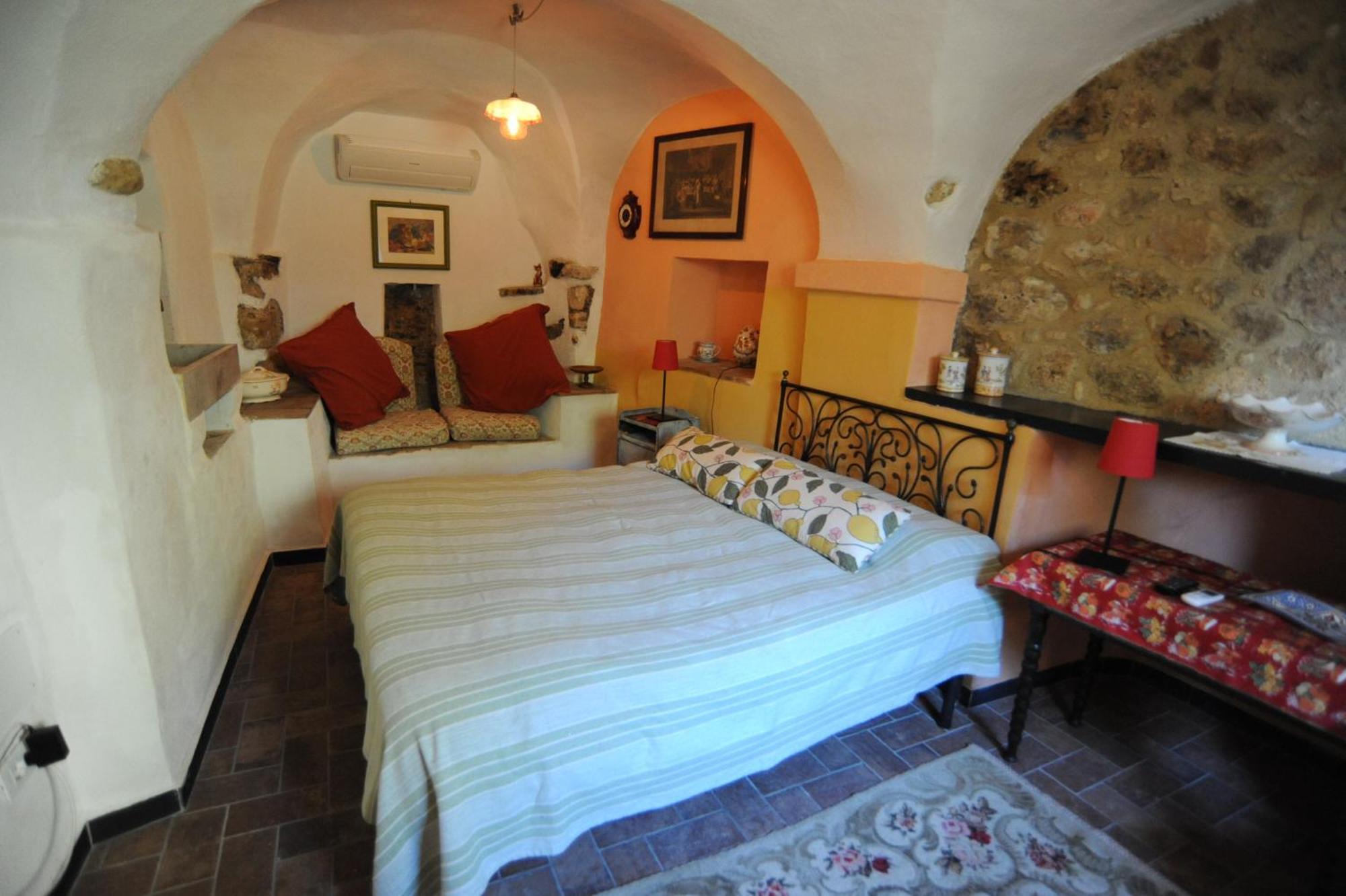 Agriturismo La Contessa (Adults Only) ฟีนาเลลีกูเร ภายนอก รูปภาพ
